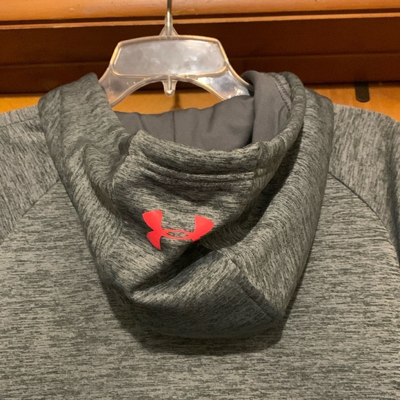 *Clearance-Final* Under Armour Size L Gray Hoodie - Picture 6 of 7